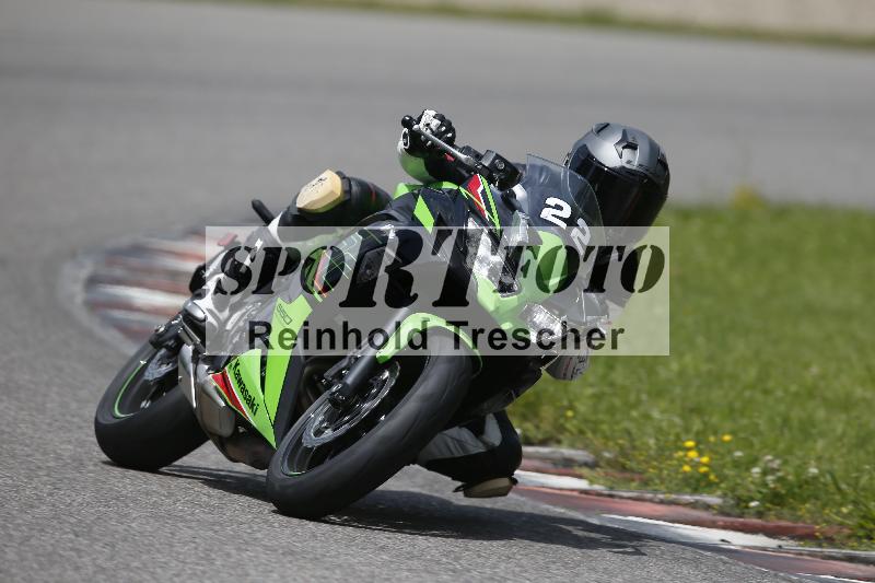 /Archiv-2024/29 12.06.2024 MOTO.CH Track Day ADR/Gruppe blau/22